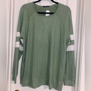 Staccato Olive Crewneck Sweater‎ with Ivory Accents